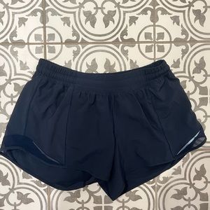 Lululemon size 10 4in shorts